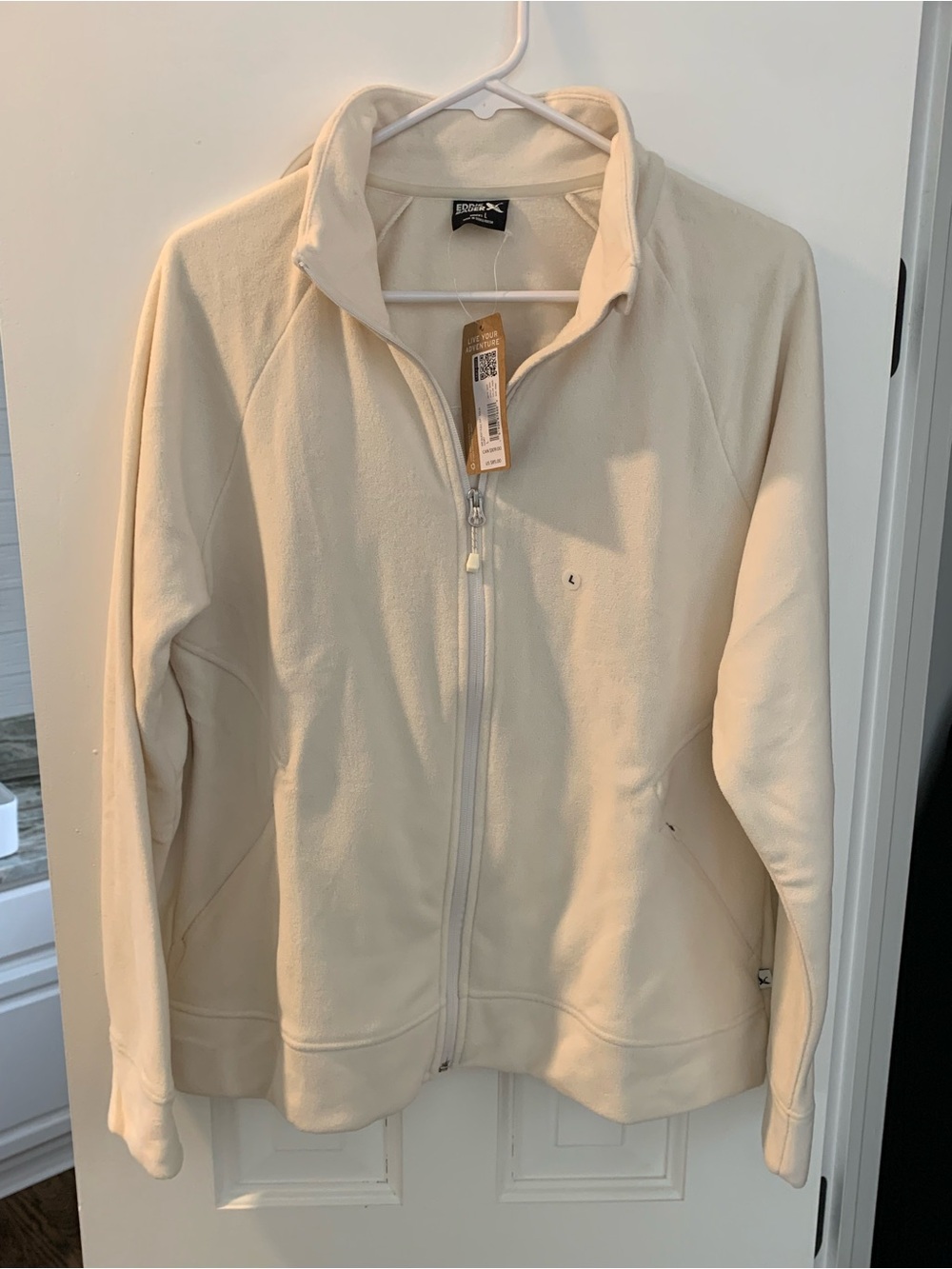 *NEW* Eddie Bauer Women’s Size Large Quest Full-Zip Ivory Fleece